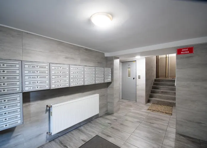 Rybacka Pleasant By Bookinghost *