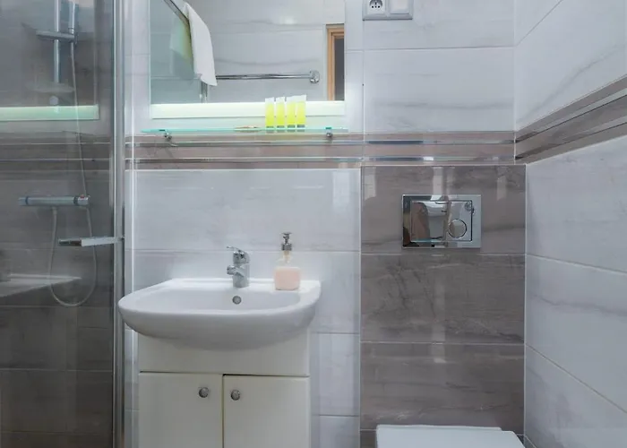 Rybacka Pleasant By Bookinghost アパート