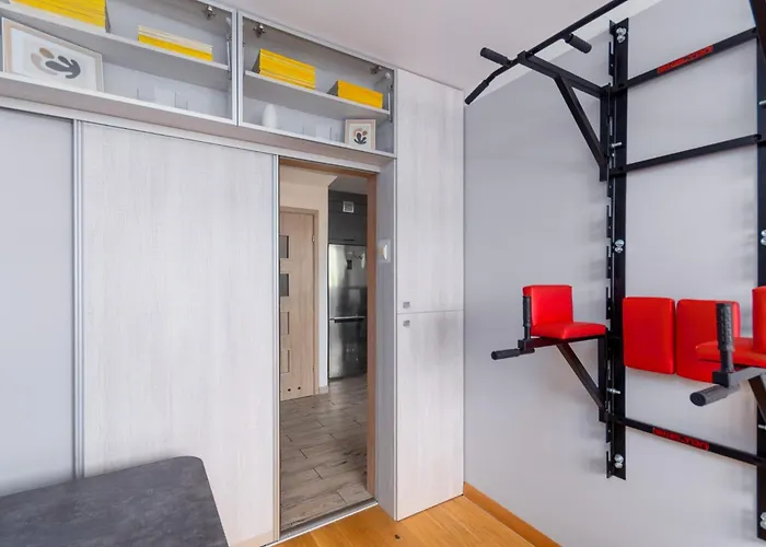 Rybacka Pleasant By Bookinghost